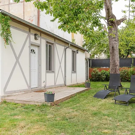 Townhouse With Garden 100m From Place Morny * Довиль